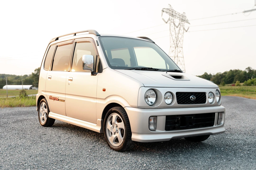 1990 Daihatsu - Image 10 of 31