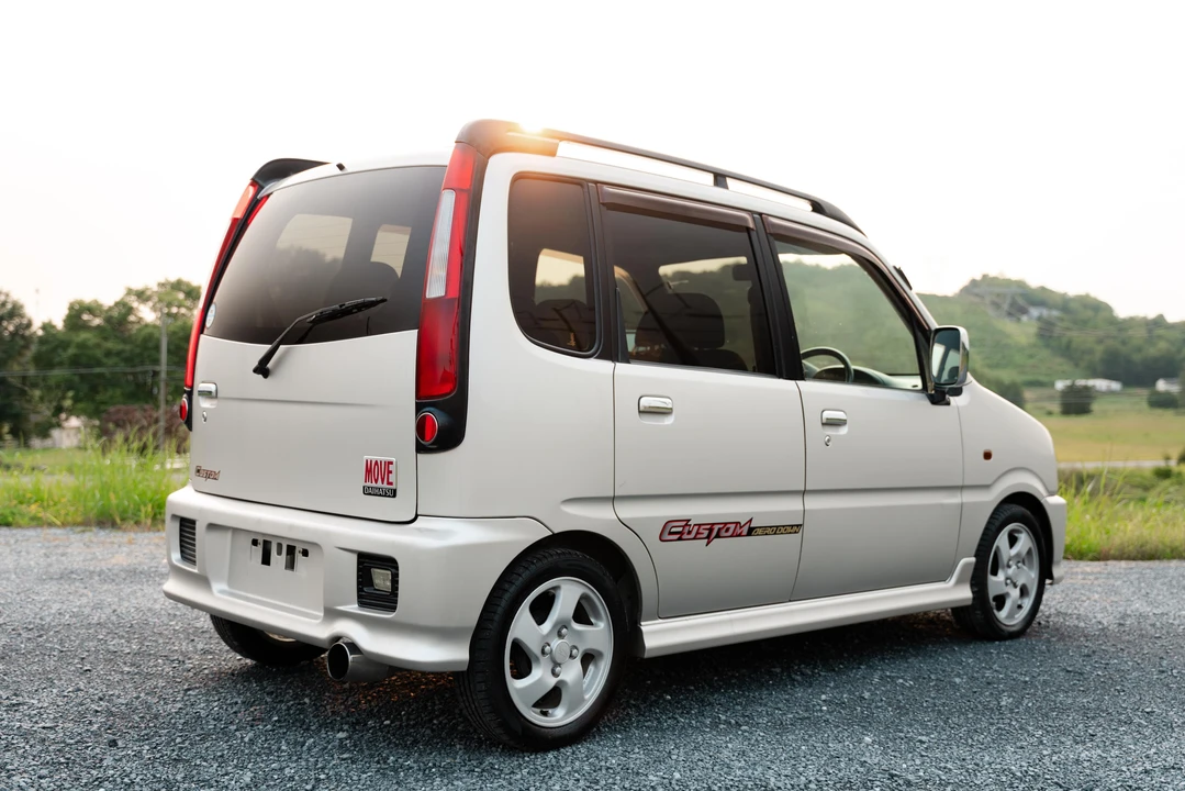 1990 Daihatsu - Image 9 of 31