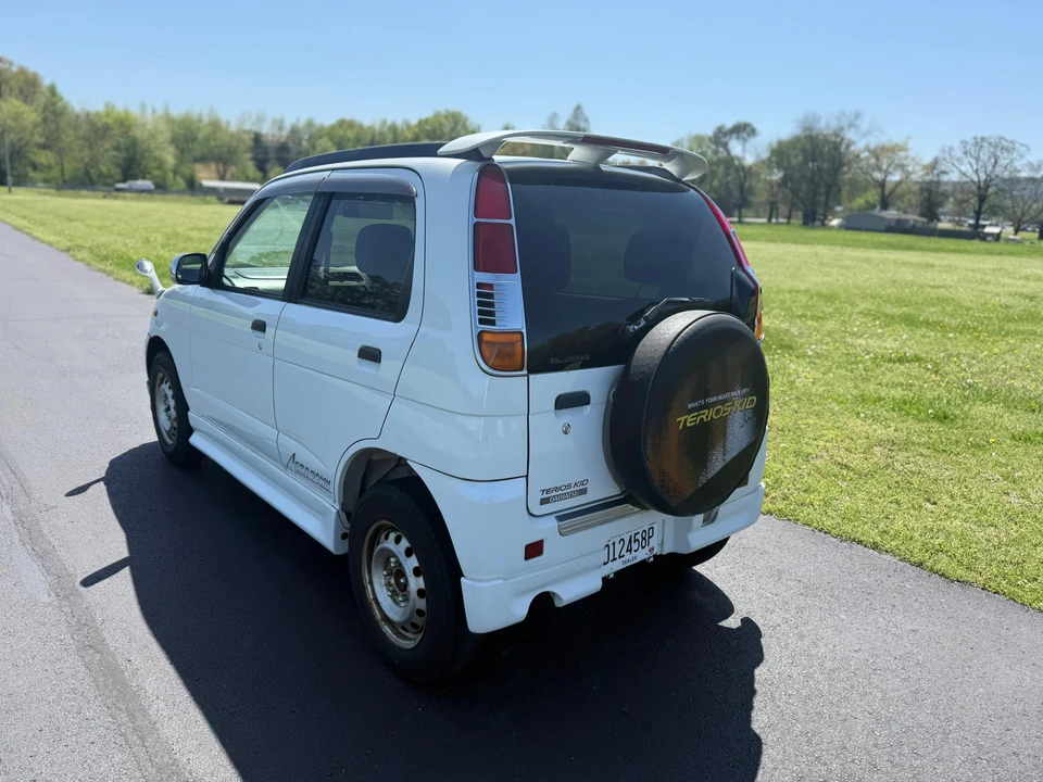 1999 Daihatsu Terios - Image 18 of 31