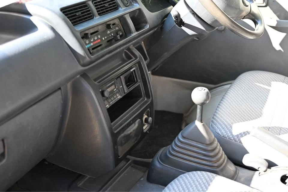 1999 Daihatsu Hijet - Image 6 of 11