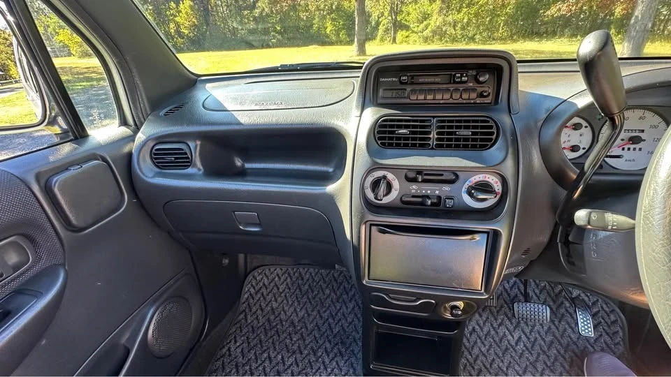 1999 Daihatsu - Image 15 of 20