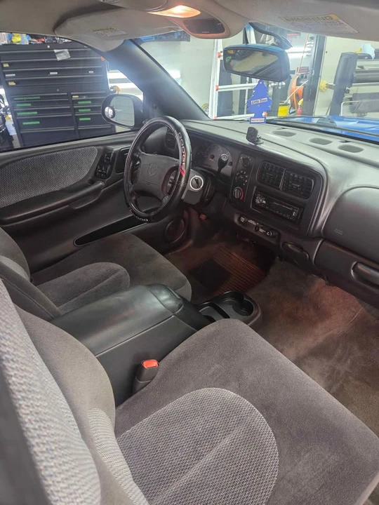 1999 Dodge Dakota 2nd Gen - Image 9 of 10