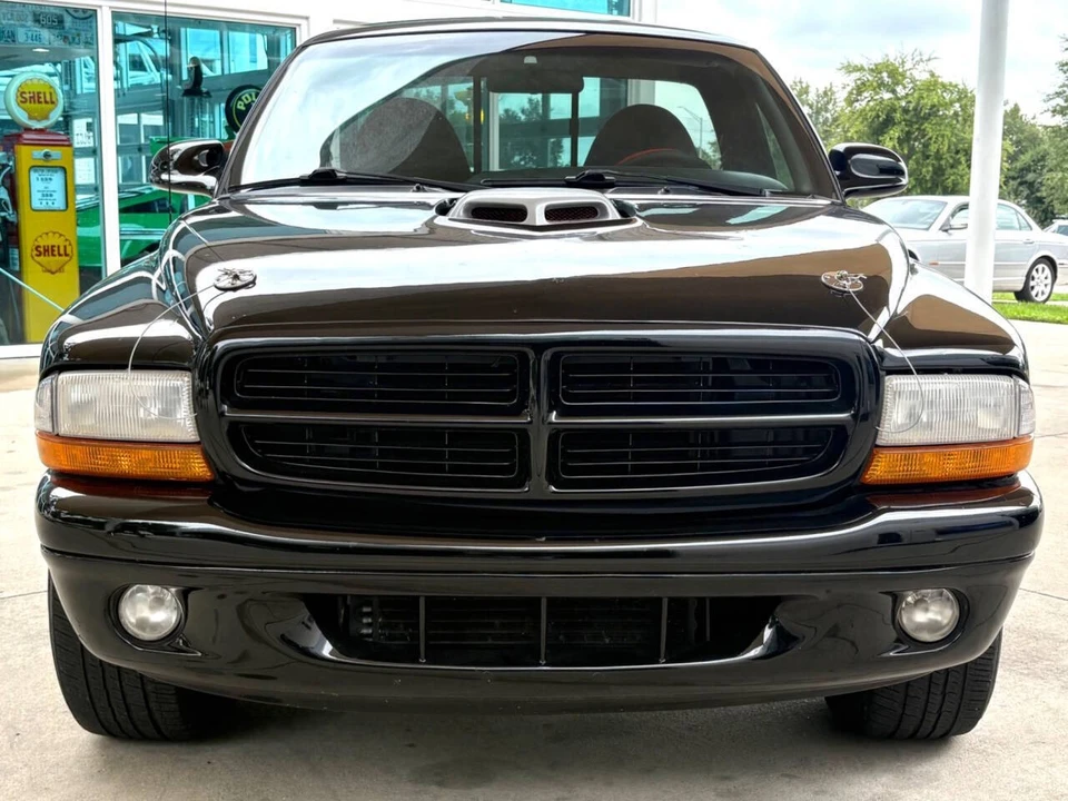 1999 Dodge Dakota - Image 2 of 31