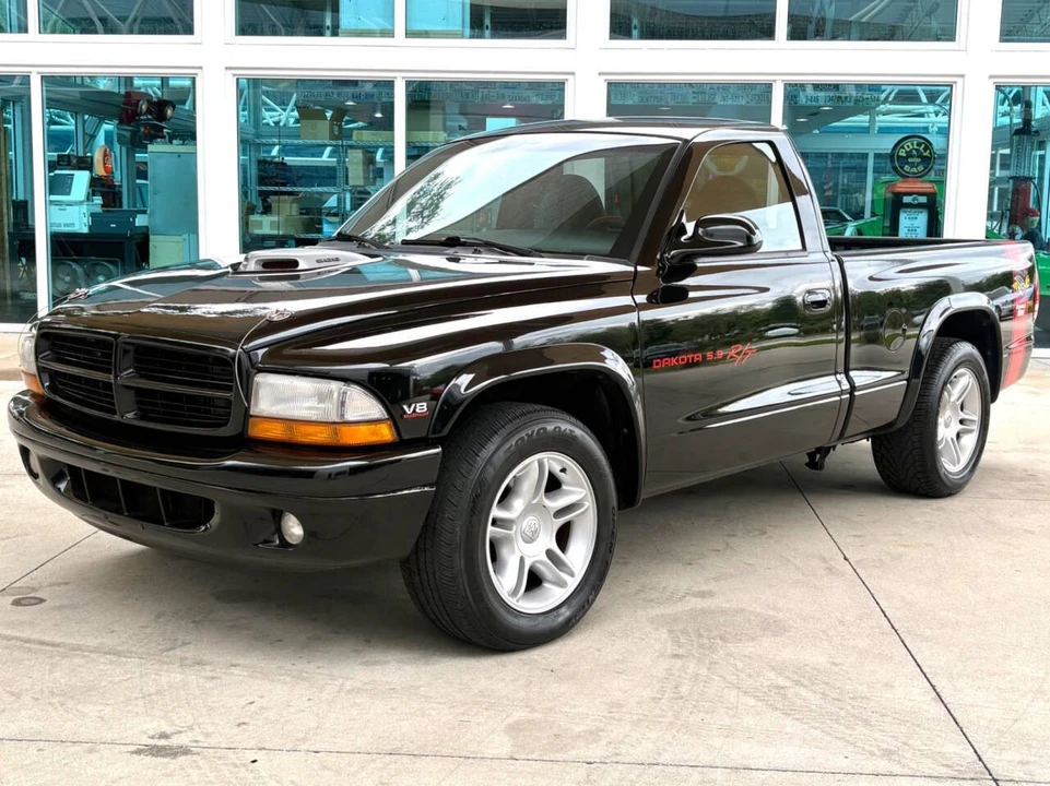 1999 Dodge Dakota - Image 11 of 31