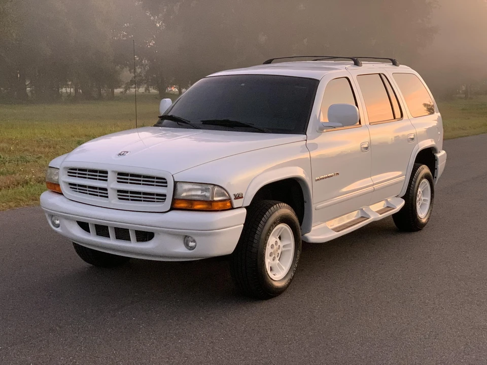 1999 Dodge Durango 1st Gen - Image 14 of 31