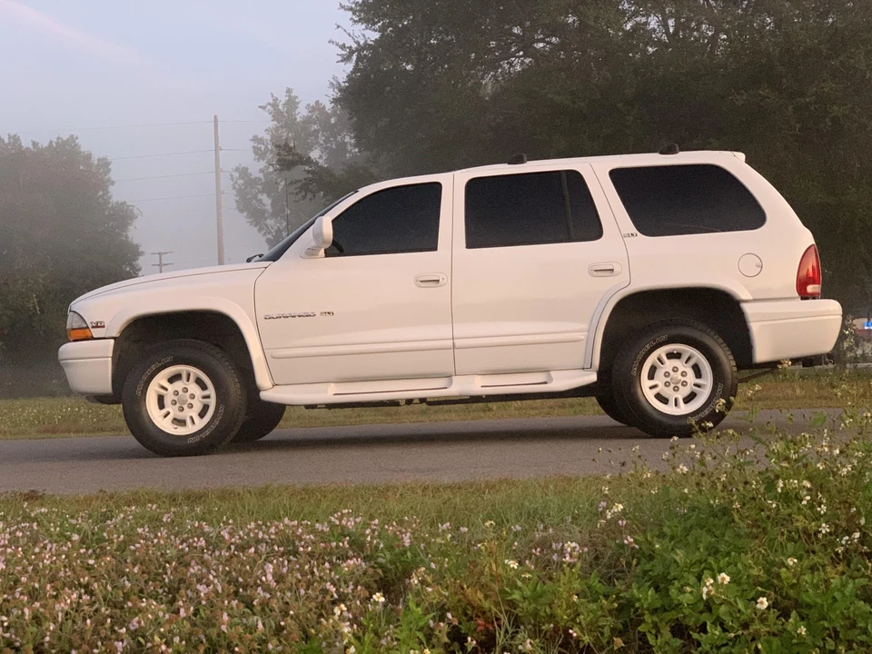 1999 Dodge Durango 1st Gen - Image 17 of 31
