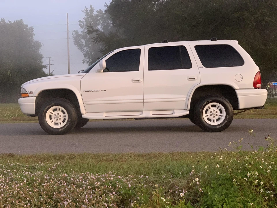 1999 Dodge Durango 1st Gen - Image 18 of 31