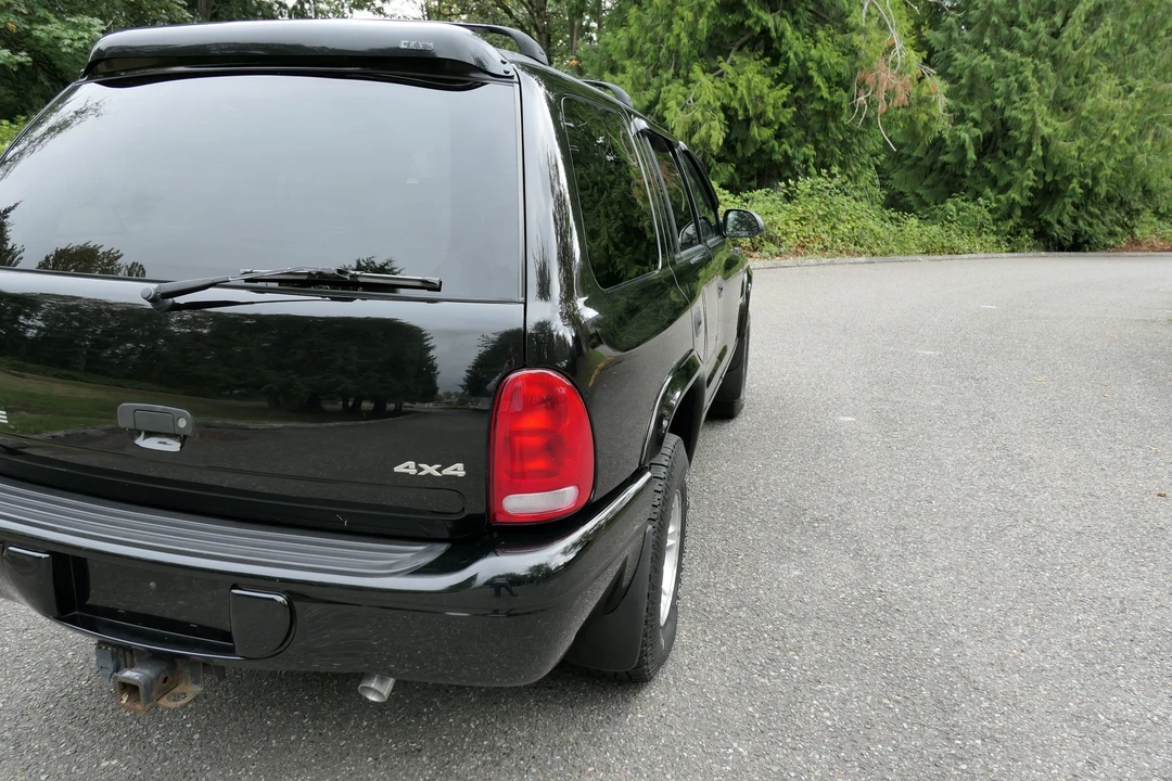 1999 Dodge Durango 1st Gen - Image 11 of 31