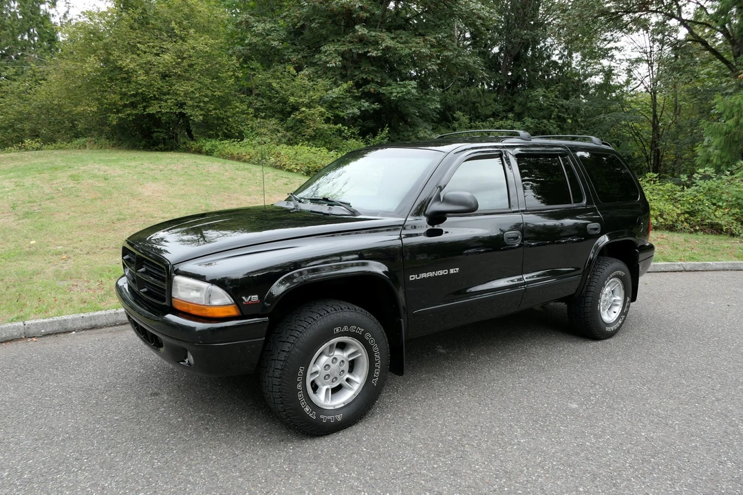 1999 Dodge Durango 1st Gen - Image 2 of 31
