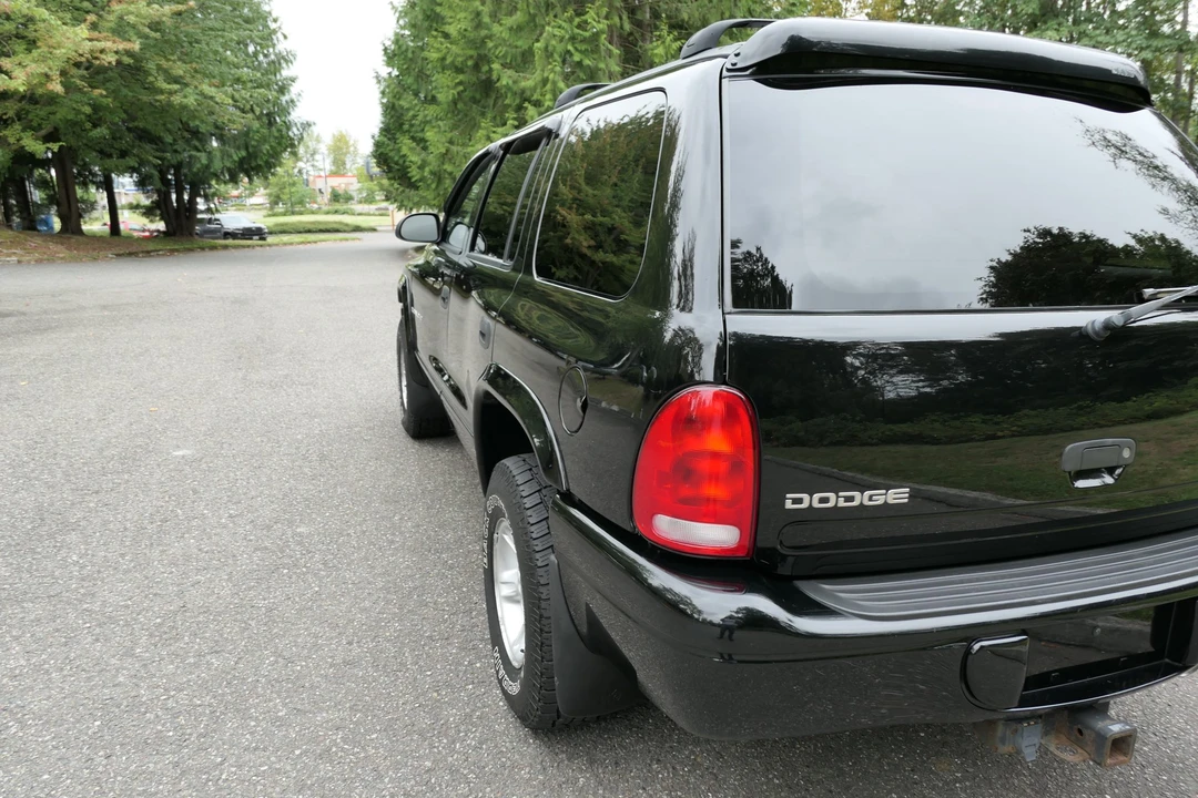 1999 Dodge Durango 1st Gen - Image 15 of 31