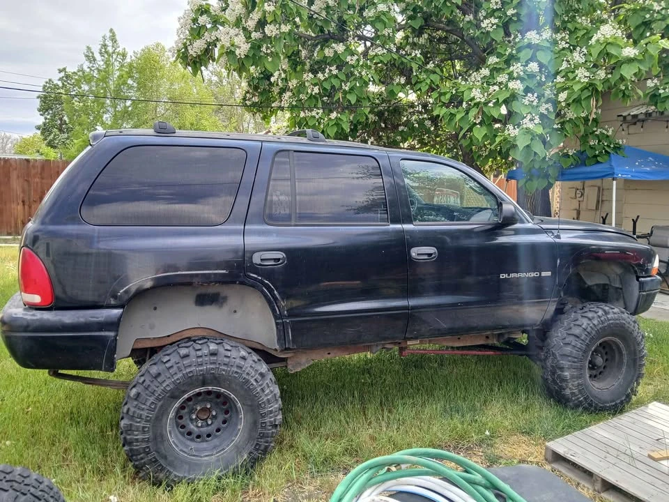 1999 Dodge Durango 1st Gen - Image 3 of 8