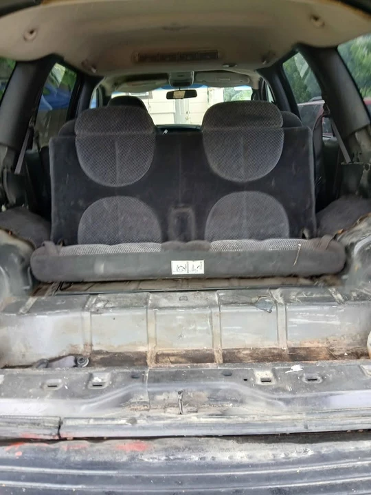 1999 Dodge Durango 1st Gen - Image 5 of 8