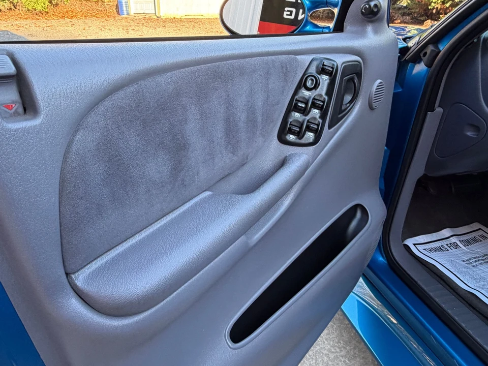 1999 Dodge Durango 1st Gen - Image 14 of 21