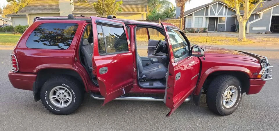 1999 Dodge Durango 1st Gen - Image 17 of 20