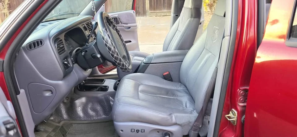 1999 Dodge Durango 1st Gen - Image 12 of 20