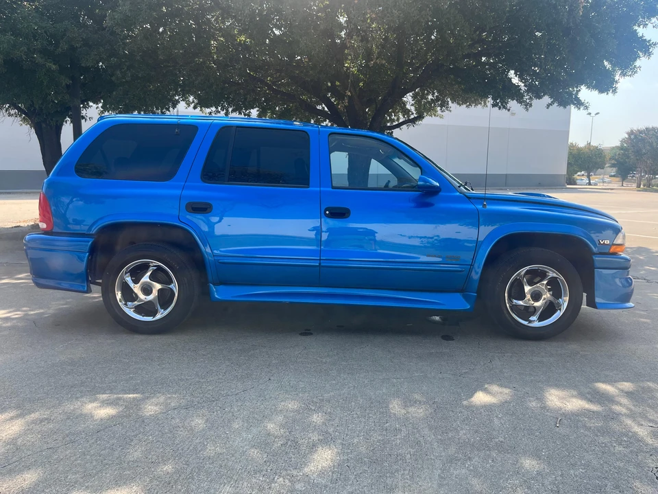 1999 Dodge Durango 1st Gen - Image 16 of 31