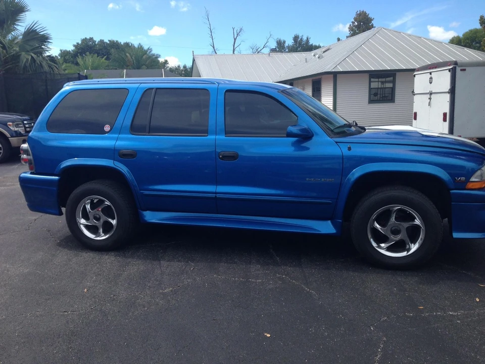 1999 Dodge Durango 1st Gen - Image 4 of 31