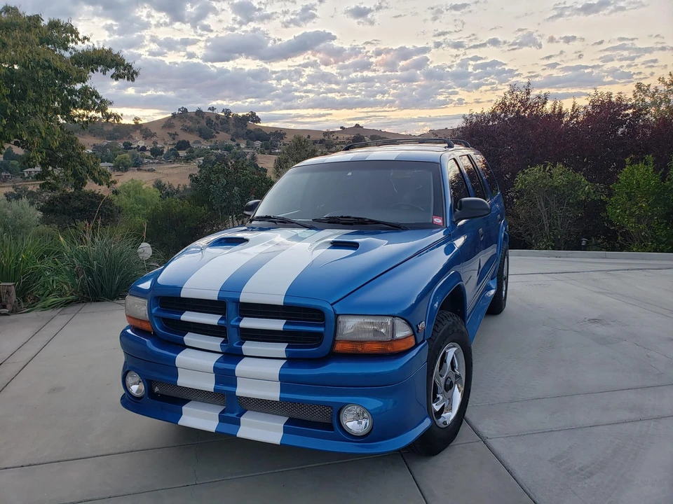 1999 Dodge Durango 1st Gen - Image 2 of 31