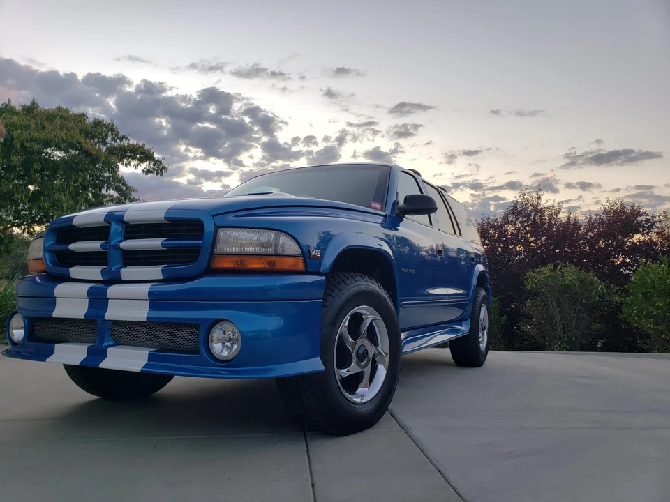 1999 Dodge Durango 1st Gen - Image 11 of 31