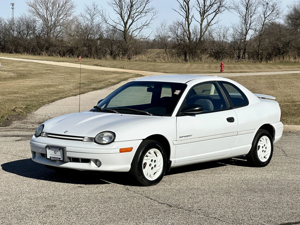 1999 Dodge Neon - Image 10 of 31