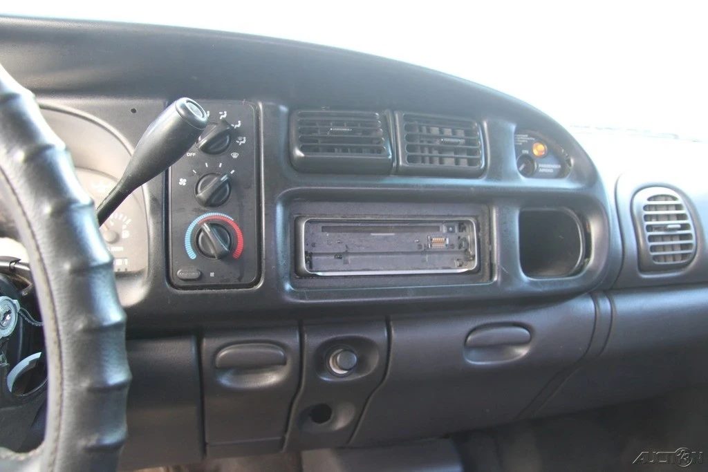 1999 Dodge Ram 2nd Gen - Image 16 of 21