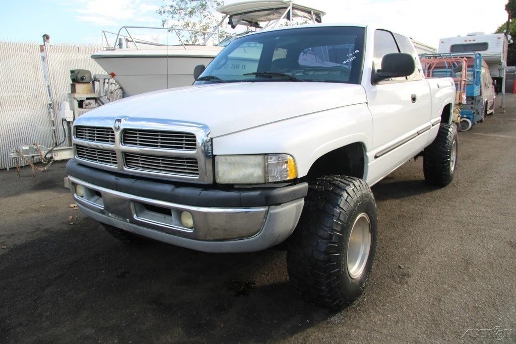 1999 Dodge Ram 2nd Gen - Image 2 of 21