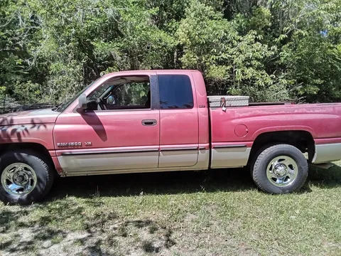 1999 Dodge Ram 1500 Laramie
