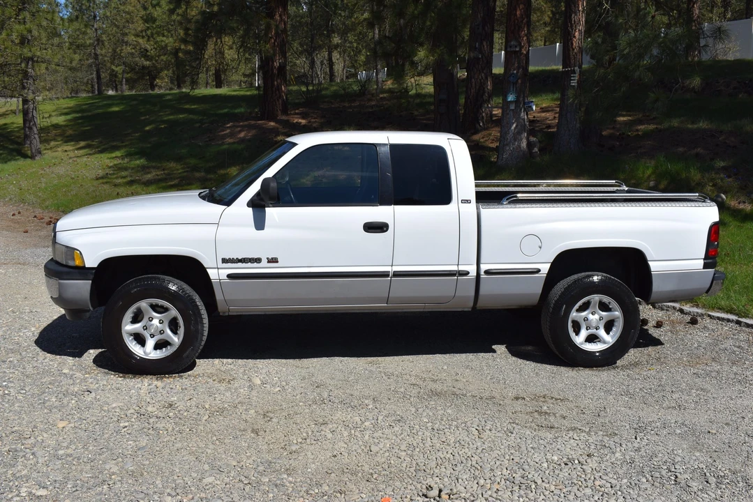1999 Dodge Ram 2nd Gen - Image 12 of 31