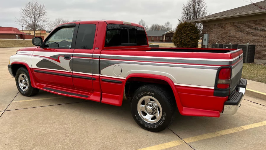 1999 Dodge Ram 2nd Gen - Image 2 of 10