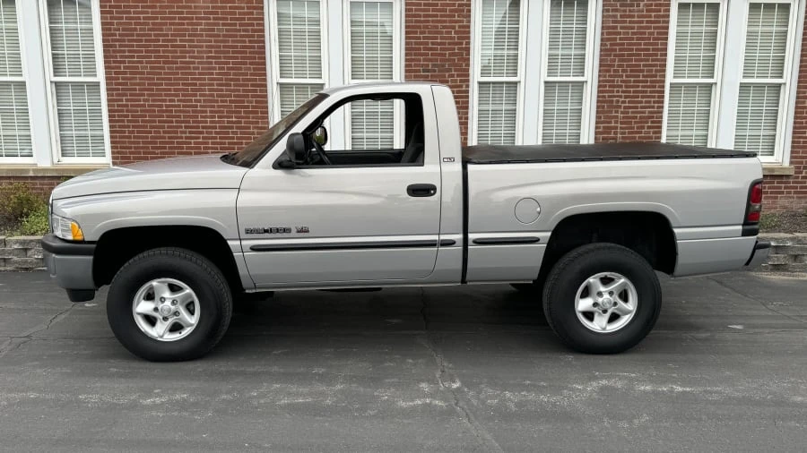 1999 Dodge Ram 2nd Gen - Image 2 of 11