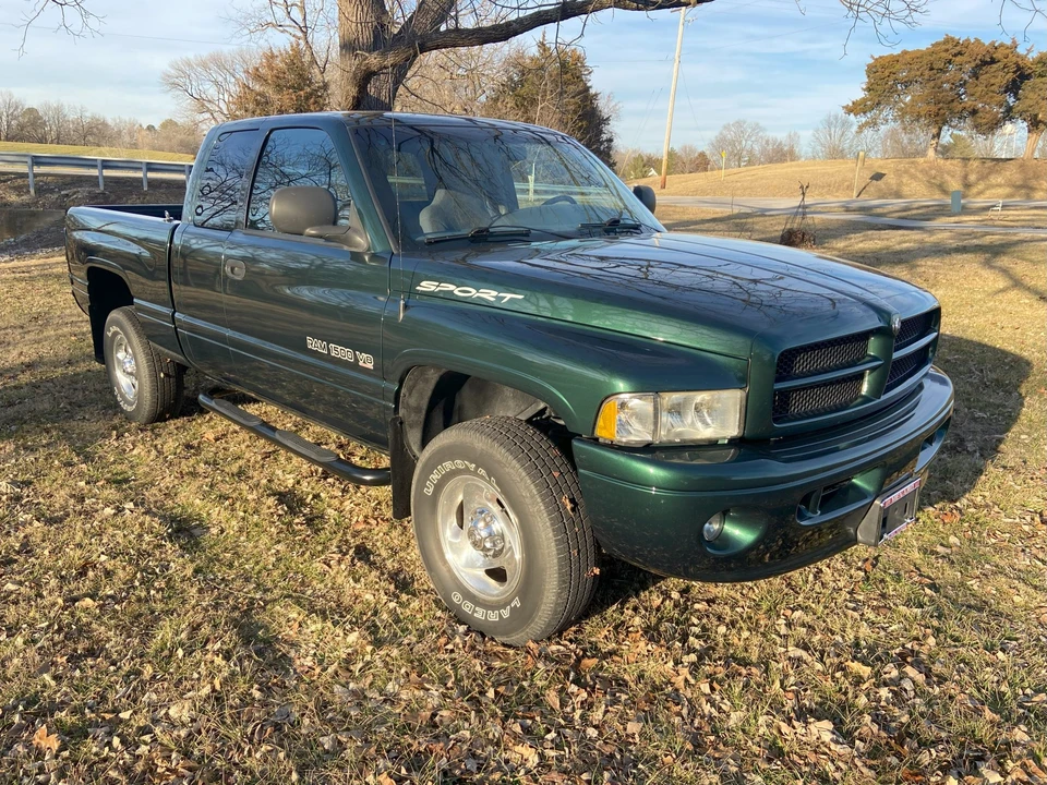 1999 Dodge Ram 2nd Gen - Image 4 of 31