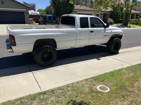 1999 Dodge Ram 2500 Extended Cab Pickup