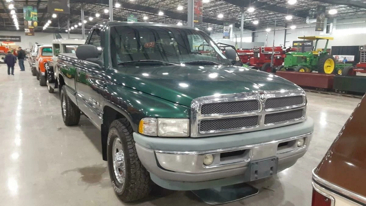 1999 Dodge Ram 2nd Gen - Image 2 of 18