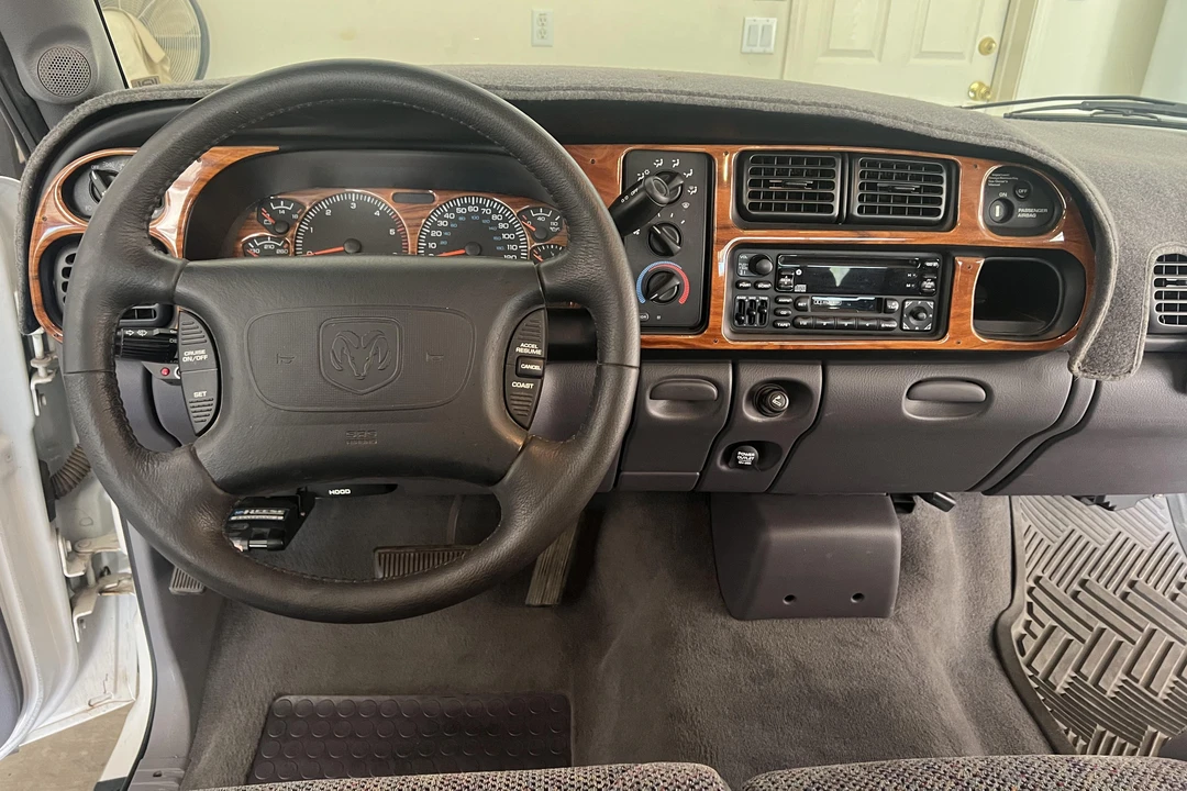 1999 Dodge Ram 2nd Gen - Image 27 of 31