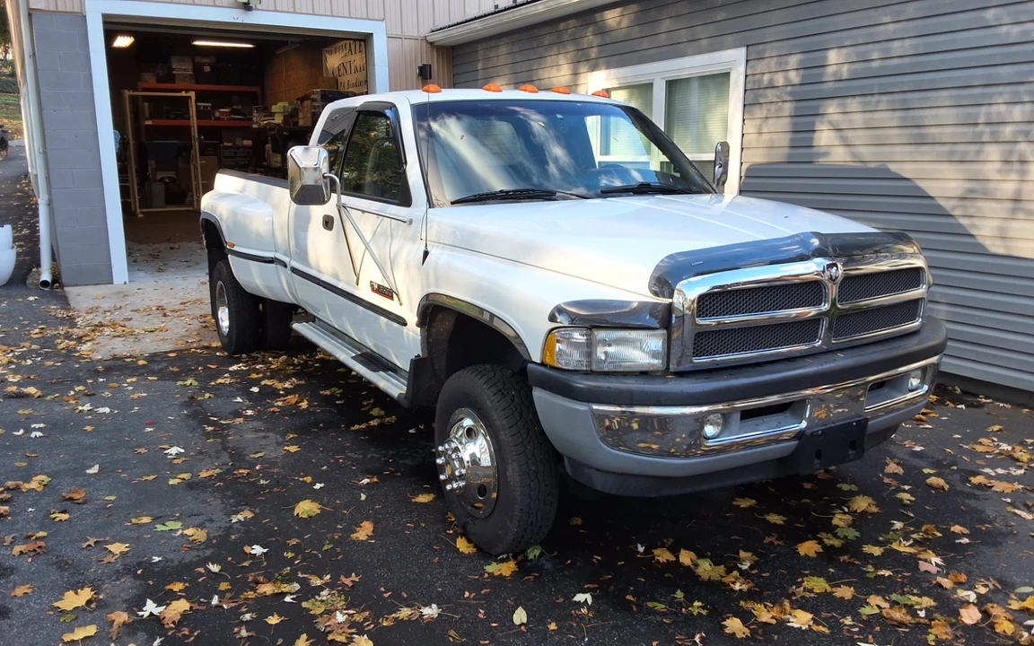 1999 Dodge Ram 2nd Gen - Image 2 of 21