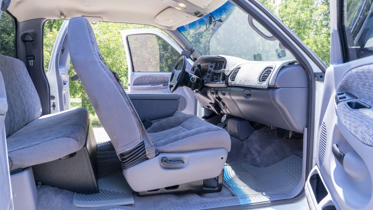 1999 Dodge Ram 2nd Gen - Image 31 of 31