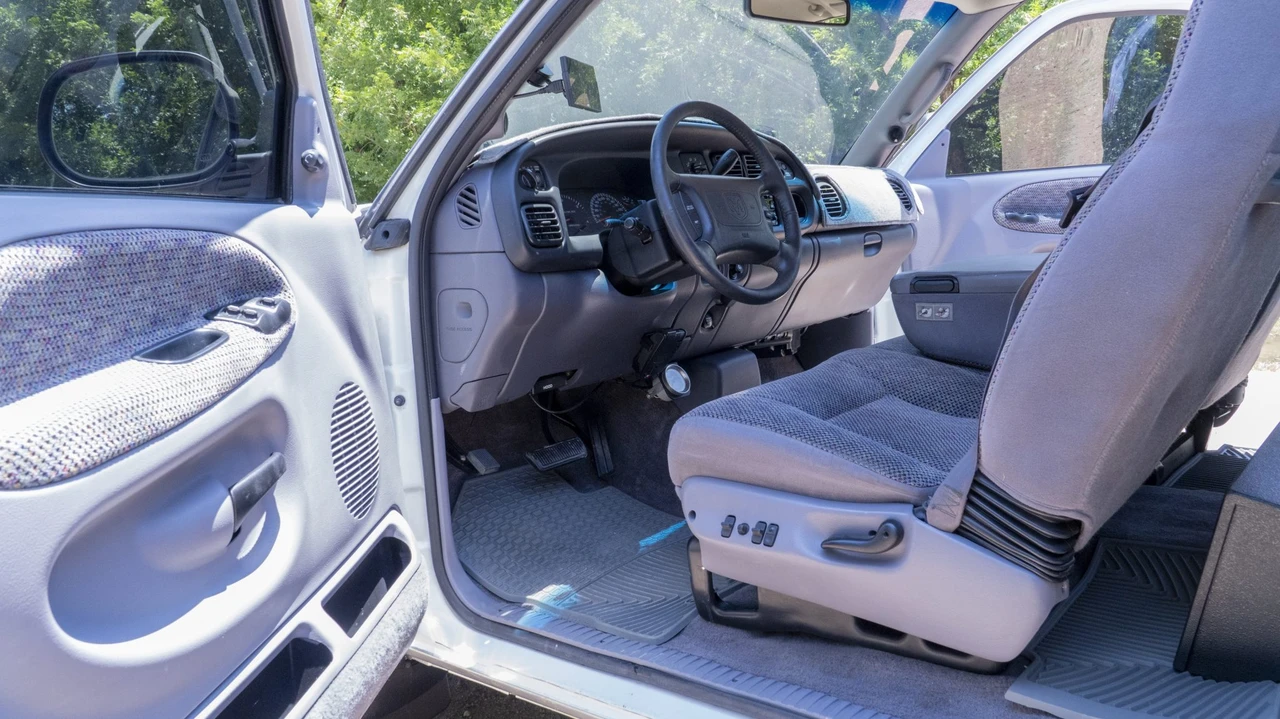 1999 Dodge Ram 2nd Gen - Image 26 of 31