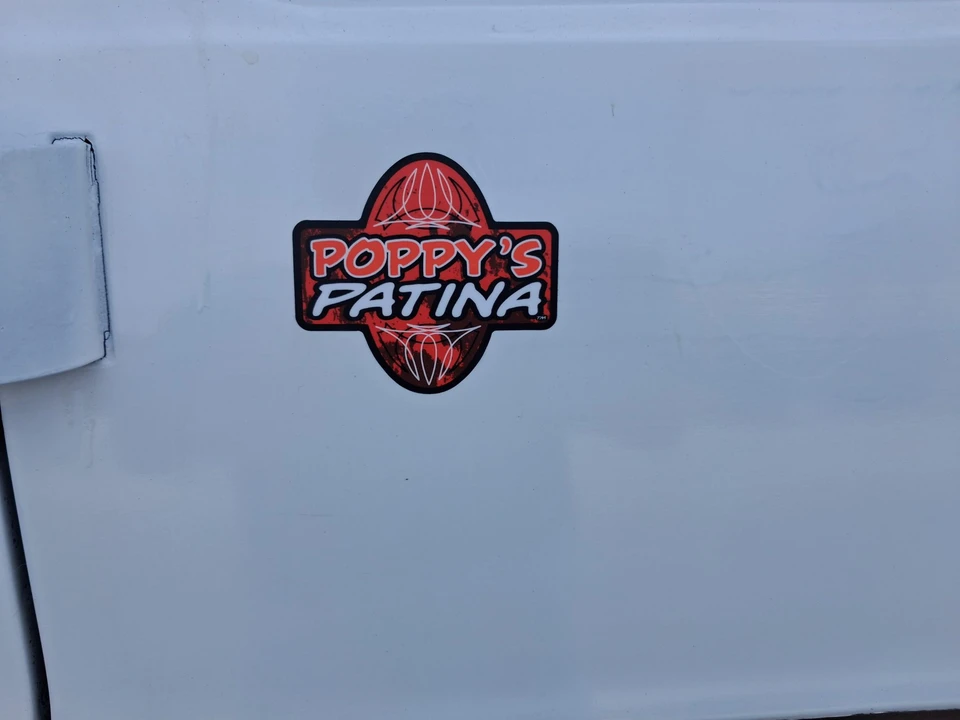 1999 Dodge Ram Van - Image 11 of 31