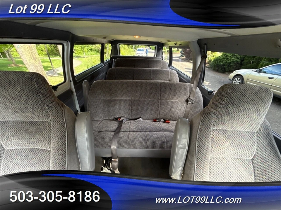 1999 Dodge Ram Van - Image 2 of 4