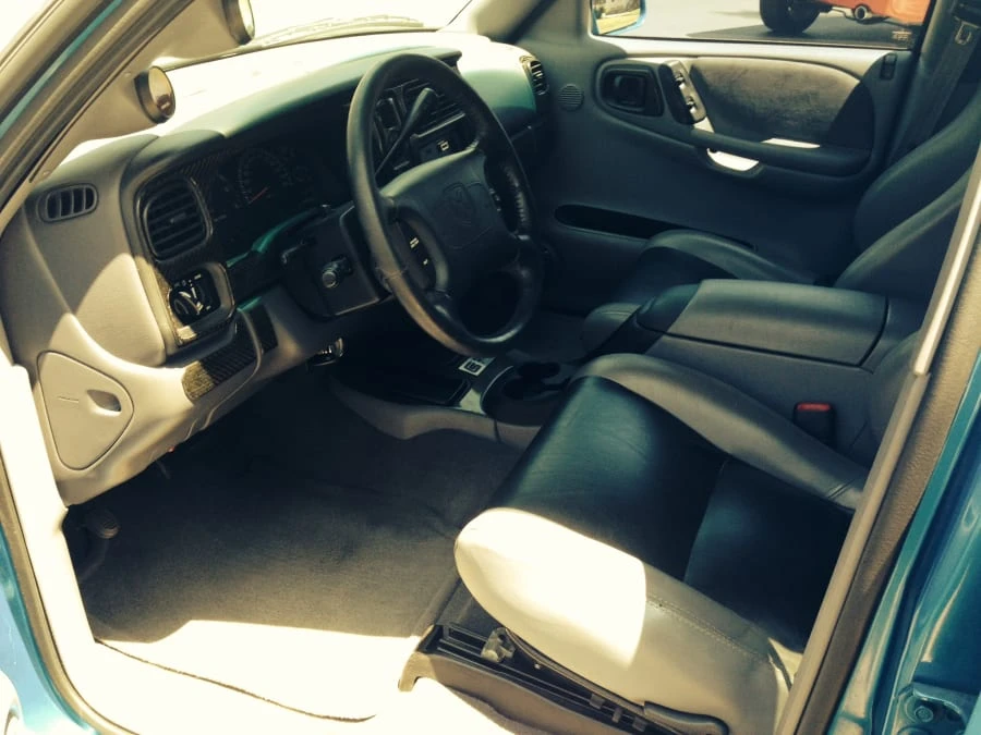 1999 Dodge Durango 1st Gen - Image 3 of 6