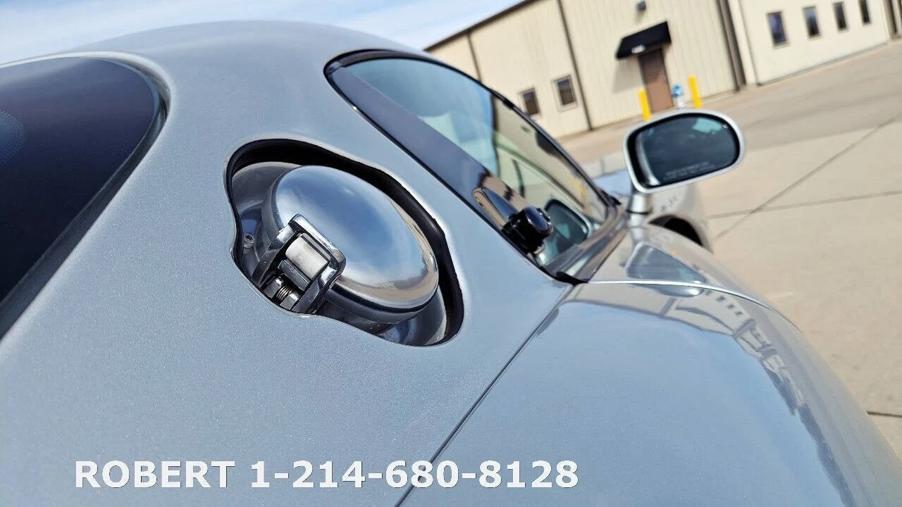 1999 Dodge Viper GTS 2nd Gen - Image 18 of 21