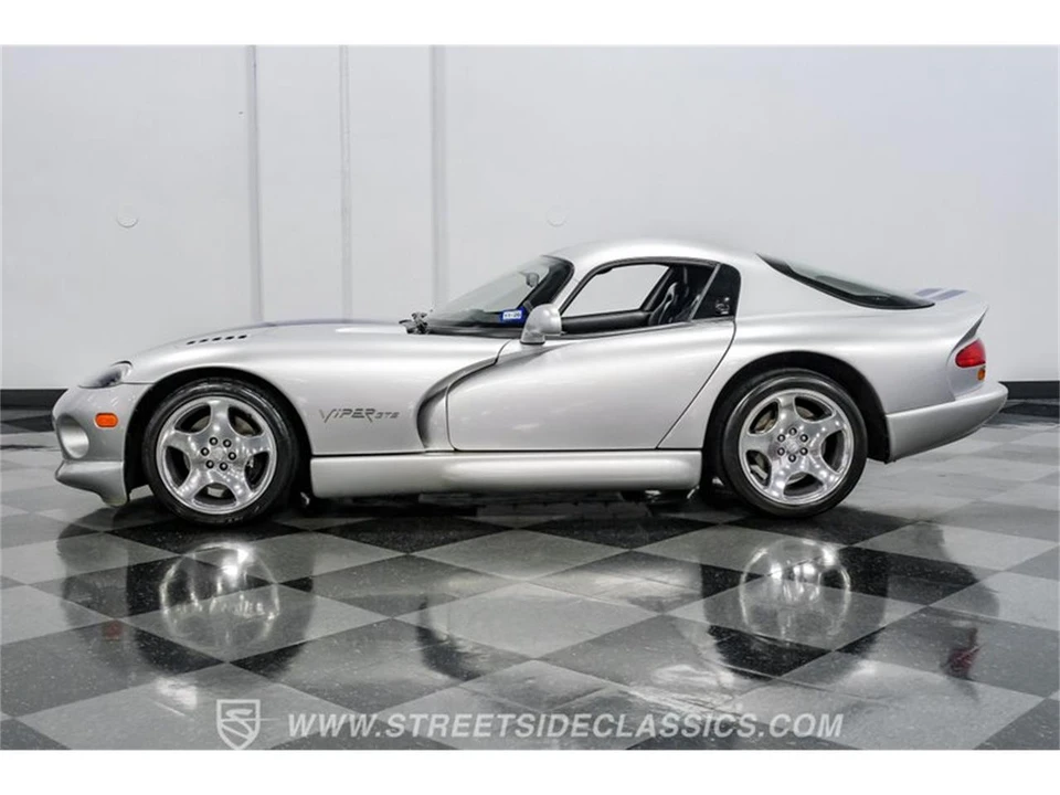 1999 Dodge Viper 2nd Gen - Image 2 of 31