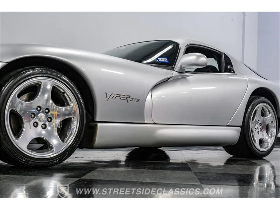 1999 Dodge Viper 2nd Gen - Image 22 of 31