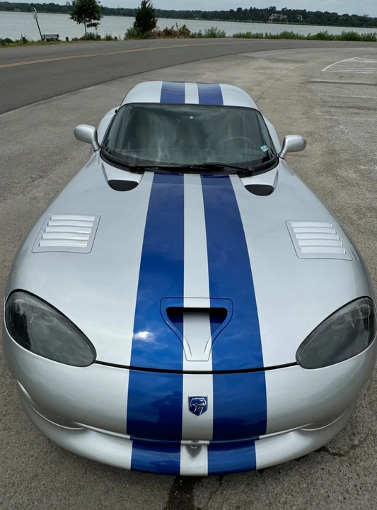 1999 Dodge Viper GTS 2nd Gen - Image 14 of 27