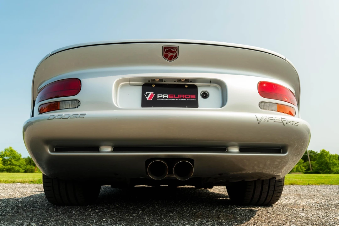 1999 Dodge Viper GTS 2nd Gen - Image 12 of 31