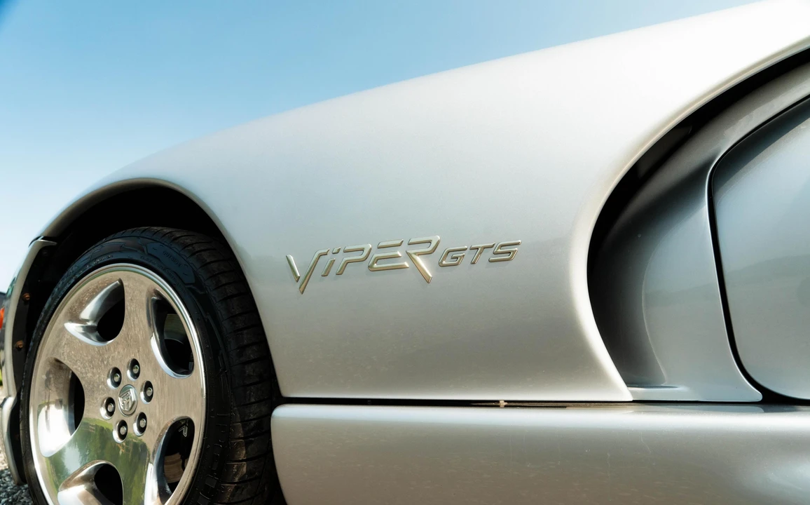 1999 Dodge Viper GTS 2nd Gen - Image 24 of 31