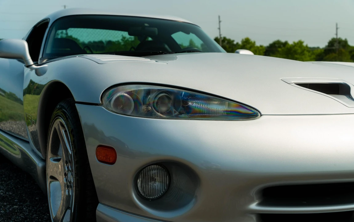 1999 Dodge Viper GTS 2nd Gen - Image 16 of 31