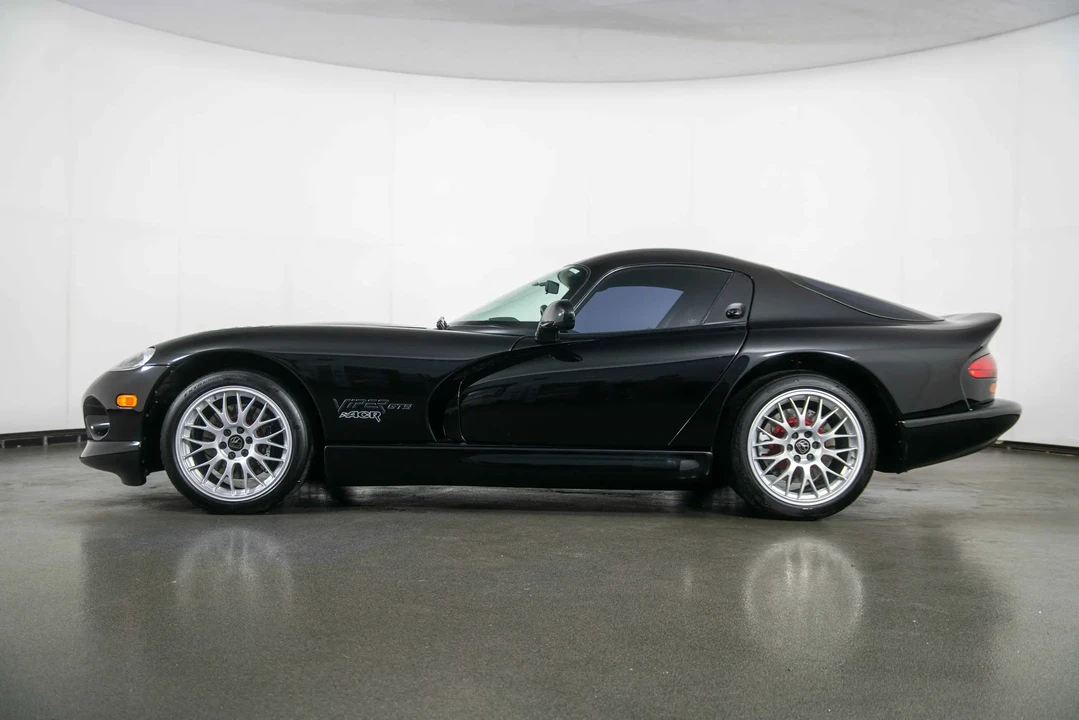 1999 Dodge Viper GTS 2nd Gen - Image 5 of 31