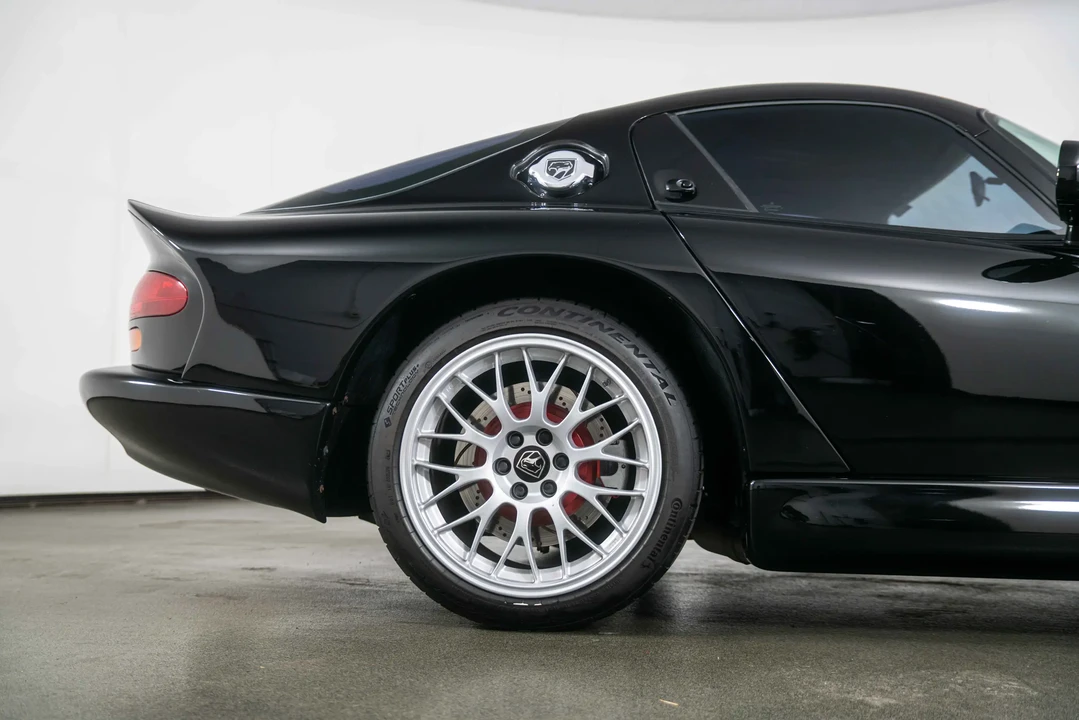 1999 Dodge Viper GTS 2nd Gen - Image 10 of 31