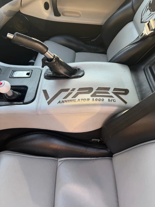 1999 Dodge Viper GTS 2nd Gen - Image 25 of 31
